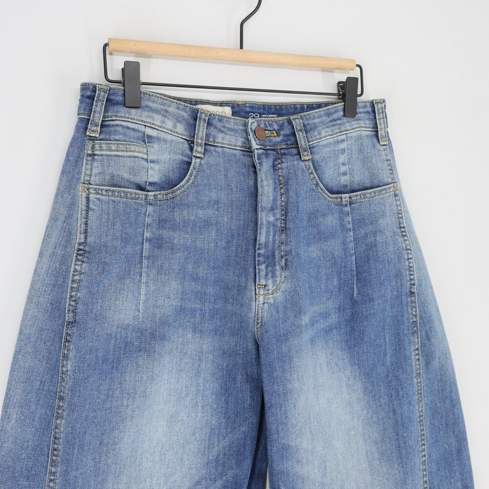 Pilcro Kenna Jeans Womens 29 Blue Mid Rise Heritage Curved Wide Barrel Leg - Picture 3 of 11